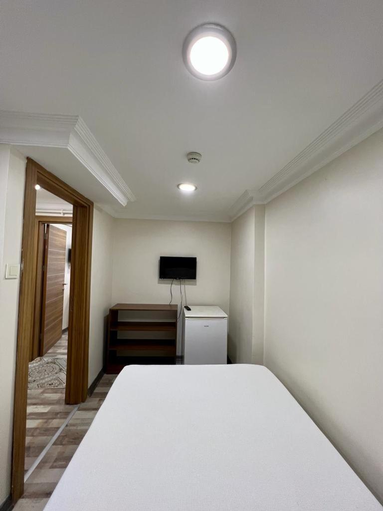 Eyfel Hotel Стамбул Экстерьер фото